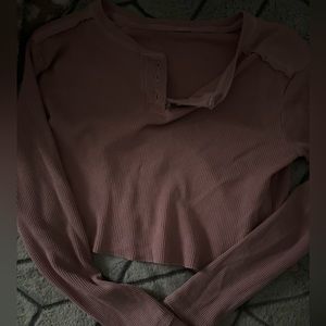 Long sleeve crop top good condition
